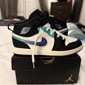 Jordan Kids Black and Blue Sneakers